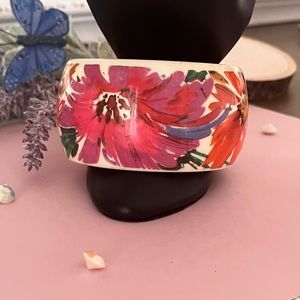 Vintage Avon Floral Passion Flower Chunky Bangle Bracelet